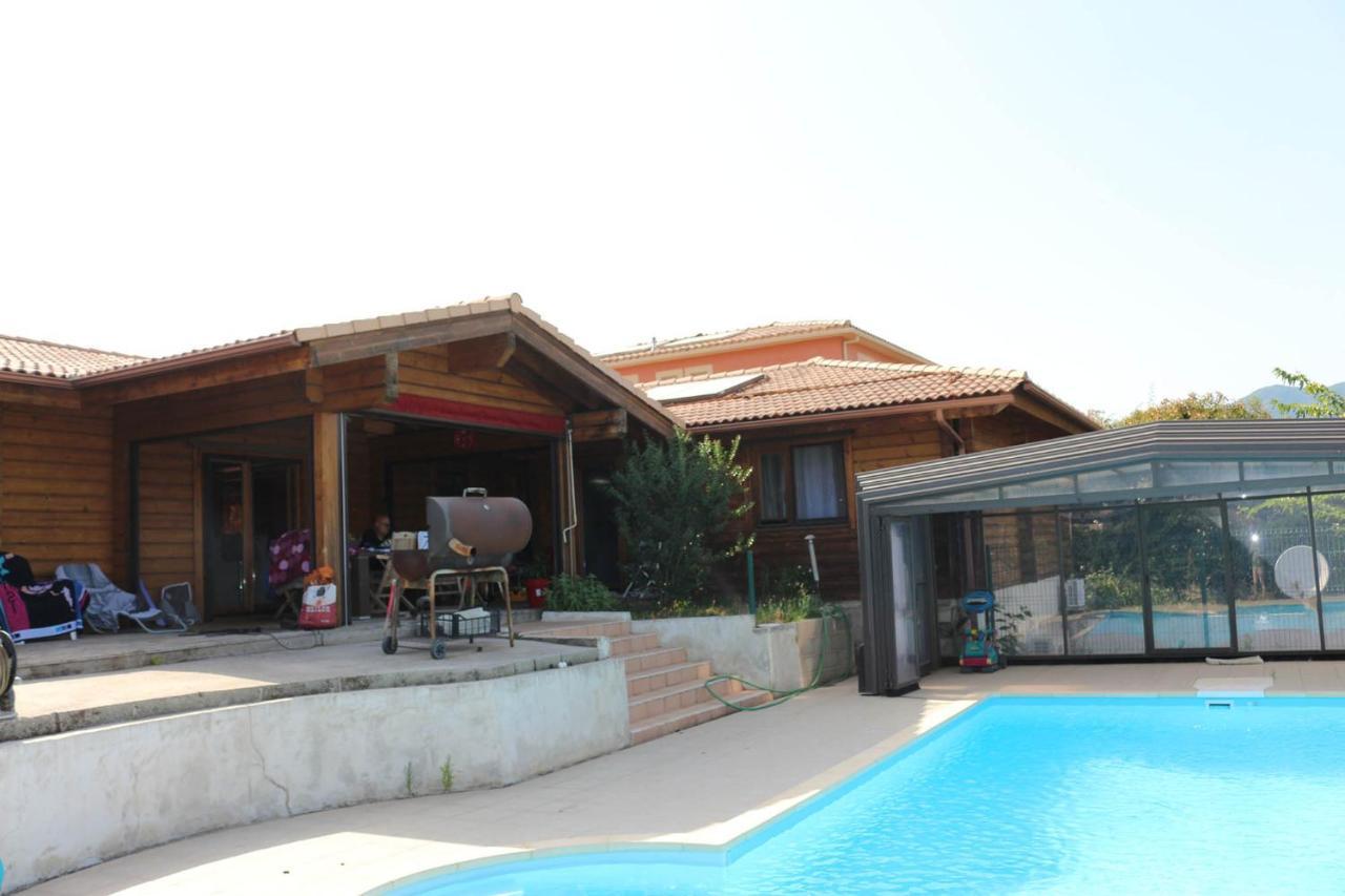 Chalet Zen Peri Luaran gambar